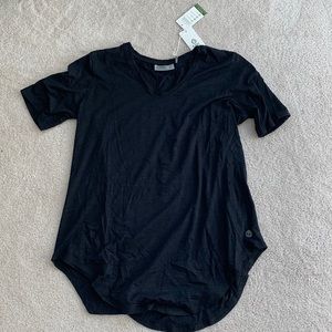 black tasc athletic tee